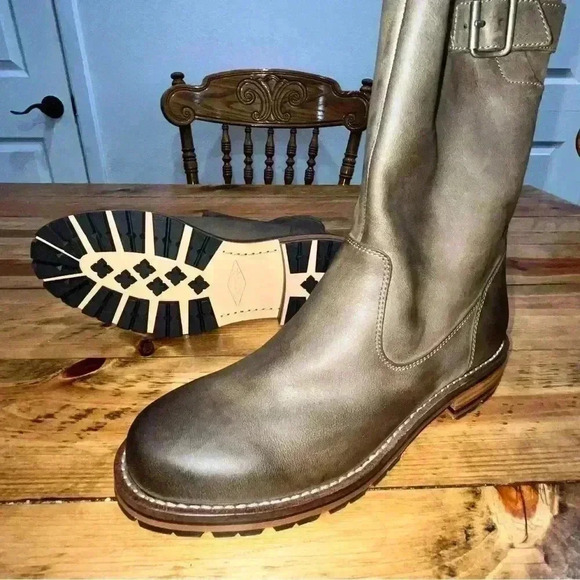 Merrell Wayfarer Raw Leather pull on boots Sample- new with sample tags attached - Picture 13 of 16